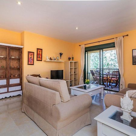 Spacious Apartment In Марбеля Екстериор снимка