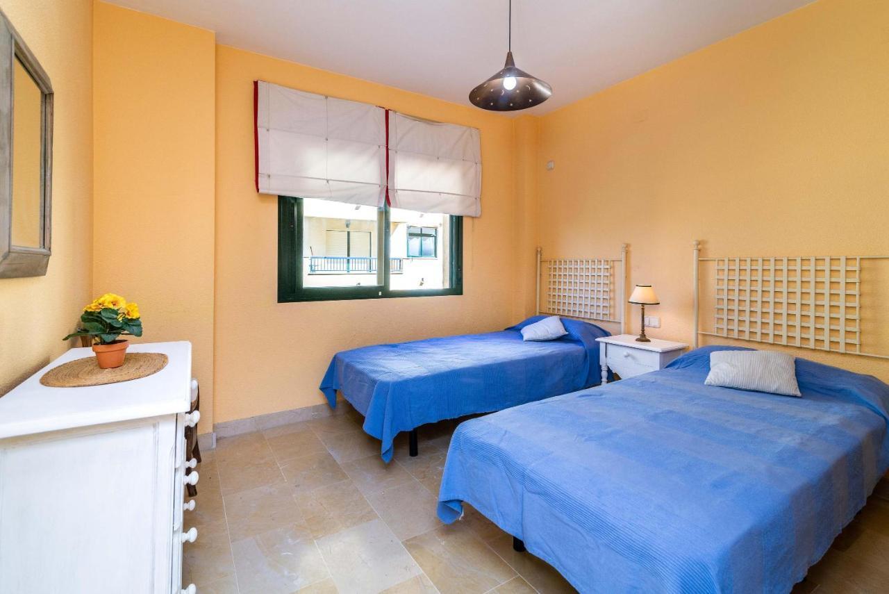 Spacious Apartment In Марбеля Екстериор снимка