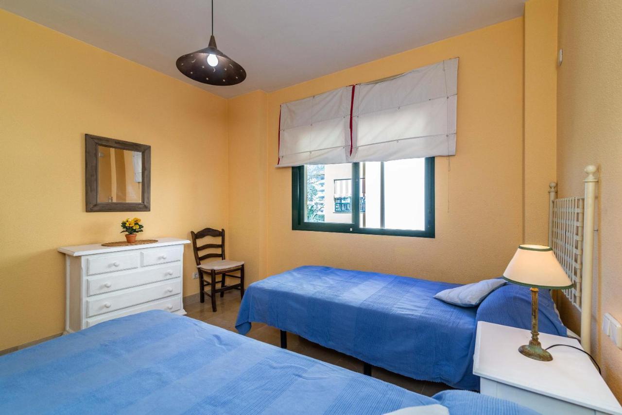 Spacious Apartment In Марбеля Екстериор снимка
